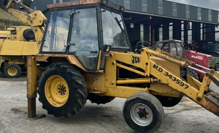 JCB 3 CX x 5