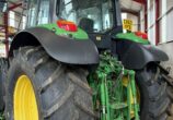 John Deere 2