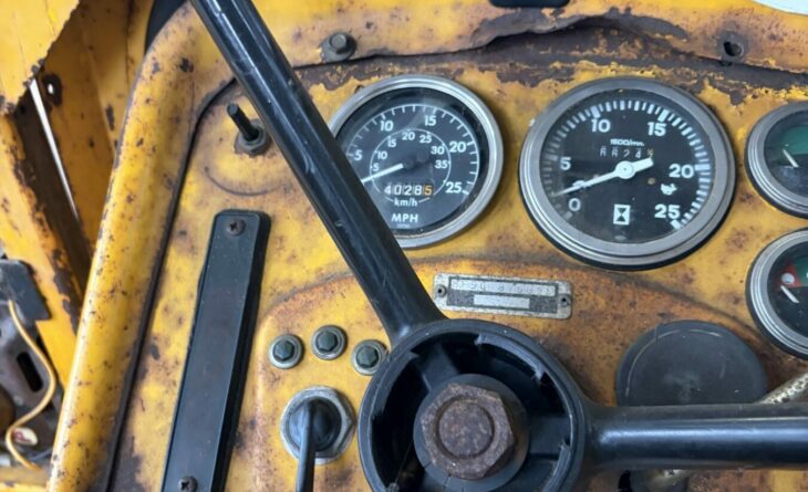 Massey Ferguson 6
