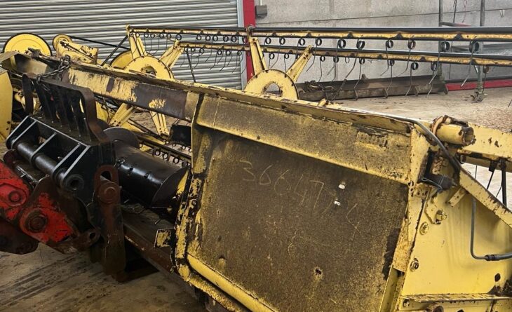 Newholland 1545